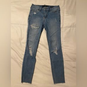 HOLLISTER SUPER SKINNY JEANS SIZE 0 SHORT